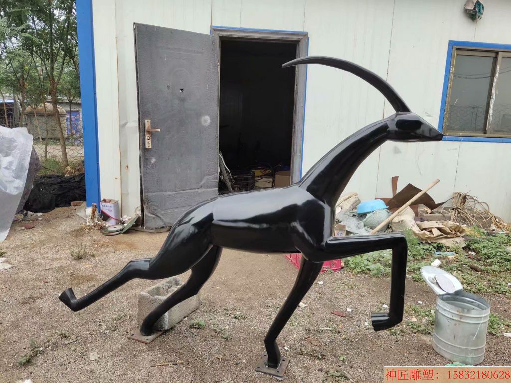 不锈钢创意鹿雕塑，奔跑小鹿雕塑，独角抽象小鹿雕塑6